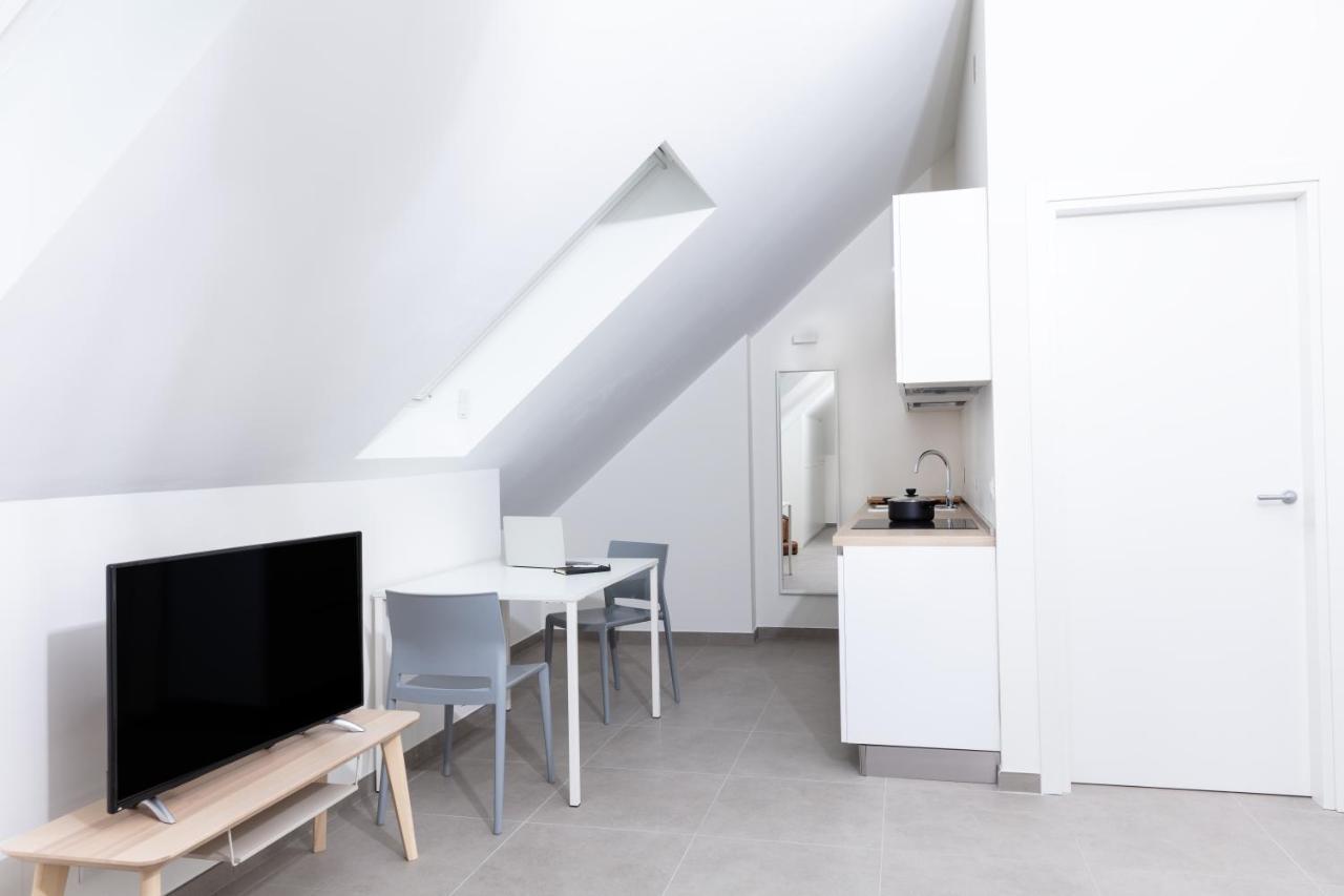 Cirene Apartments Milano Екстер'єр фото